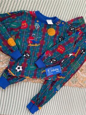 New Vintage Candlesticks 90s Boys Sports Themed Pajamas Set Long Sleeve Size 5